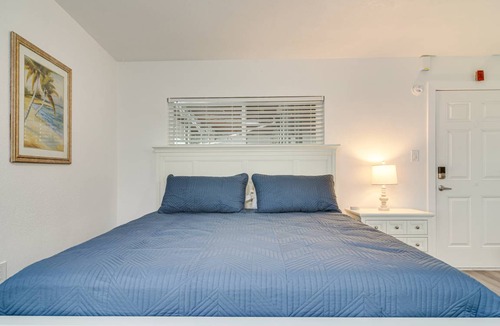 Pass-a-Grille Historic District Apartment | 56 m² Apartment ∙ 2 guests