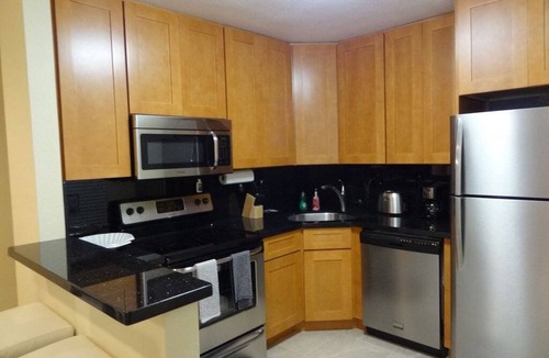 Coral Ridge Condo | 56 m² Condo ∙ 1 bedroom ∙ 4 guests