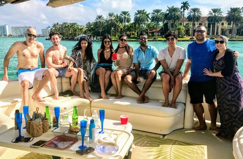 Seybold Boat Rental | 58' Luxury Yacht for Rent in Miami