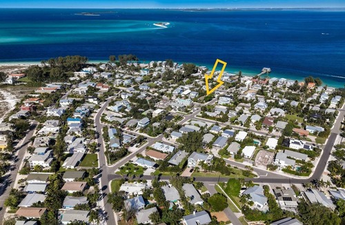 Anna Maria Cottage | 58 m² Cabin ∙ 1 bedroom ∙ 2 guests