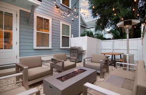 Mount Pleasant House | 58 Shem Dr - MTP