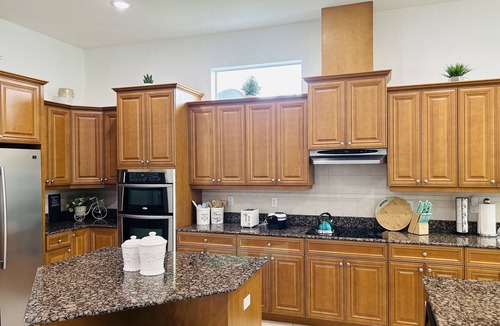 St. Petersburg - Clearwater House | 5br/4ba Luxury house w pool and beautiful backyard
