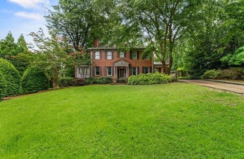 East Side Villa | 5BR Atlanta Historic-Sleeps 10-Near Emory & CDC