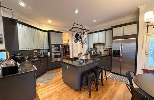 Candler Park House | 5BR Candler Park Home Sleeps 12 Direct MARTA to Stadium Walk to L5P