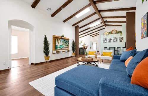 Windsor Palms House | 5BR Cottage w Pool & Hot Tub Near Disney
