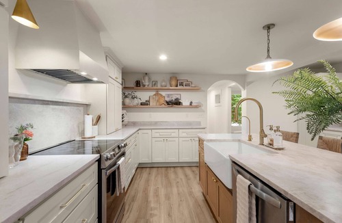 Hendersonville House | 5BR Estate w Guesthouse Private Waterfall Trail