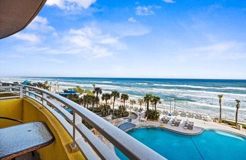 Brush - Stewarts Apartment | 5th Floor Ocean Front Beauty, Private Balcony *Newly Furnished!*
