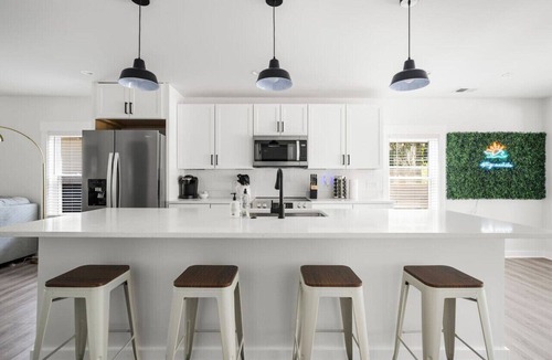 North Charleston Apartment | 6 Bedroom Compound with Pool!