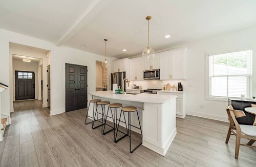 Enderly Park House | 6 Beds-Center City-Bank of America Stadium