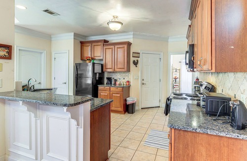 McDonough House | 6 Mi to Southern Belle Farm: Home w/Patio!