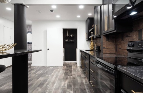 Charlotte Condo | 60 day min Charlotte South Park 1bed 1bath