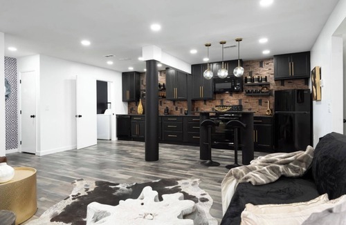 Charlotte Condo | 60 day min Charlotte South Park 1bed 1bath
