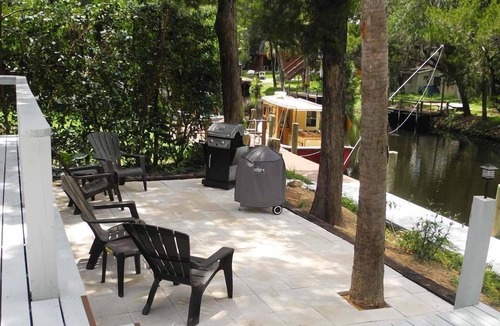 Homosassa House | 60 Feet Of Dock, Wheel Chair Friendly In Old Homosassa
