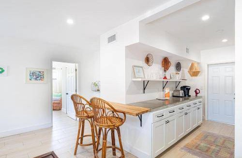 Bay Harbor Islands Apartment | 60 m² Apartment ∙ 2 bedrooms ∙ 4 guests
