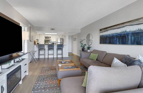 Edgewood Condo | 60 m² Condo ∙ 1 bedroom ∙ 2 guests