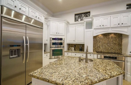 Palm Beach Country Estates House | 6500sf Luxe Design 8BR Mansion/Heated Pool/Cinema