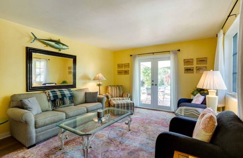 Grandview Heights House | 66 m² House ∙ 1 bedroom ∙ 2 guests