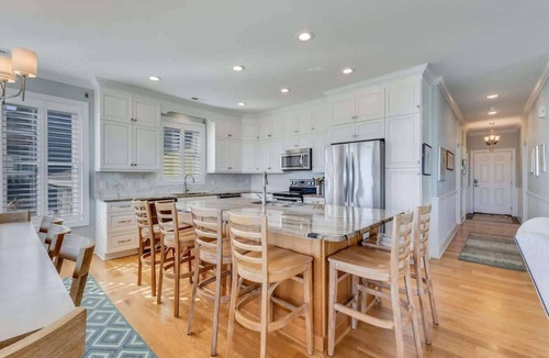 North Carolina Coast House | 6br Oceanfront Cottage w/awesome views and short walk to the boardwalk.