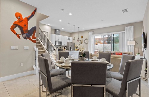 Crestwynd Bay Villa | 6BR Villa w/Themed Rooms - Sleeps 14 - 10min to Disney - WiFi + Gym