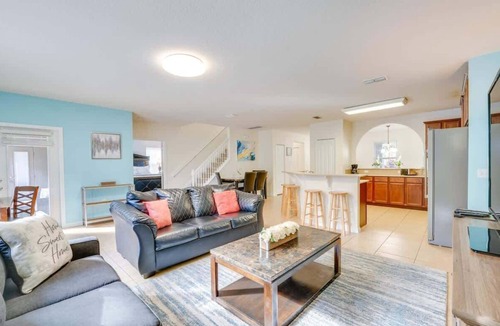 Calabria House | 6BR Villa With BBQ & Game Room Near Disney!