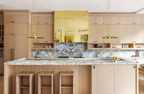 Downtown Brooklyn House | 7 bedroom home with rooftop pool overlooking Manhattan skyline & indoor parking