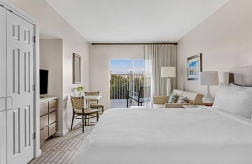 Williamsburg Resort | 7 day getaway in sunny Orlando, FL at the Marriott Grande Vista Resort!