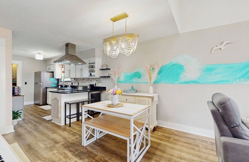 Panama City Condo | 7 Mi to Beach! Panama City Getaway w/Patio