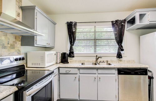 Augusta House | 7 Mi to Dtwn: Family-Friendly Augusta Home w/Yard