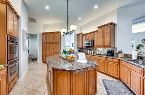 Naples House | 7 Mi to Great Wolf Lodge Water Park: Luxury House
