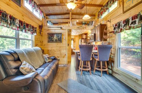 Mill Spring House | 7 Mi to Lake Lure: Mill Spring Cabin w/Hot Tub