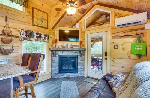 Mill Spring House | 7 Mi to Lake Lure: Mill Spring Cabin w/Hot Tub