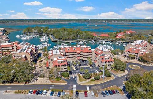 Shelter Cove House | 7167 Harbourside