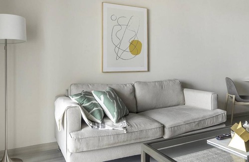 Eastwood Village Apartment | 72 m² Apartment ∙ 1 bedroom ∙ 2 guests