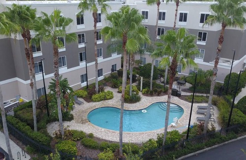 New Tampa Hotel | 72 m² Hotel ∙ 2 bedrooms ∙ 127 guests