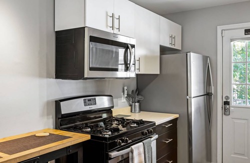 Brookwood Apartment | 79 m² Apartment ∙ 2 bedrooms ∙ 4 guests