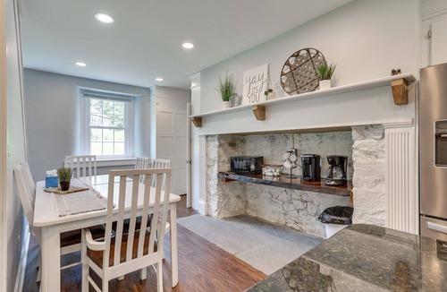 Wagontown House | 7BR Historic Estate | Weddings & Retreats