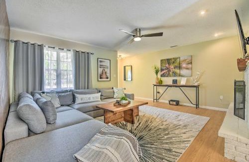Bradenton House | 8 Mi to Beaches Bradenton Home with Poolside Oasis!