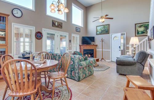 Rutherfordton House | 8 Mi to Lake Lure! Mtn-View Gem w/Furnished Deck