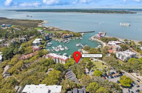 Harbour Town Villa | 803 Clipper Court