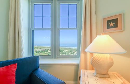 Amelia City Apartment | 82 Ocean Place