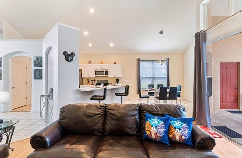 Windsor Palms Cottage | 8213 Fan Palm Way