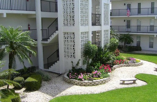 Central Naples Condo | 83 m² Condo ∙ 2 bedrooms ∙ 4 guests