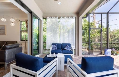 Naples Park House | 833 Perfect Naples - Pool - 3BR Near the Beach