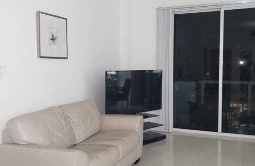 Surfside Condo | 84 m² Condo ∙ 4 guests