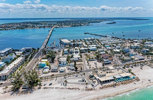 Bradenton Beach Condo | 84 m² Condo ∙ 2 bedrooms ∙ 6 guests