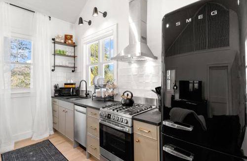 Historic Ybor House | 84 m² House ∙ 2 bedrooms ∙ 8 guests
