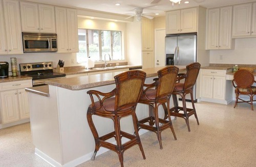 Marco Island House | 843 Buttonwood Court