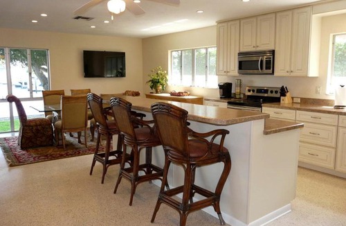 Marco Island House | 843 Buttonwood Court