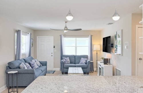Naples Park House | 86 m² Maisonette ∙ 2 bedrooms ∙ 6 guests