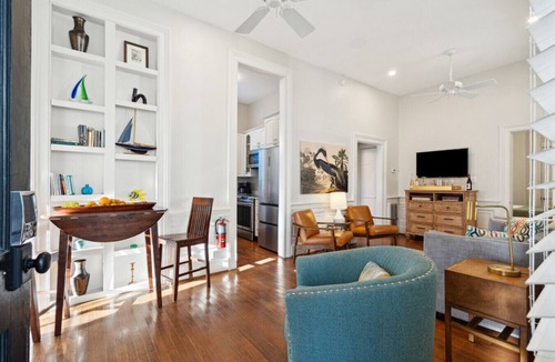 Cannonborough Elliotborough House | 8A at Saint Philip Square, One Block to King, Stylish Group Favorite